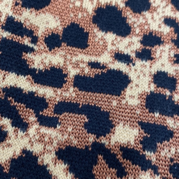 NWT.  Chico’s, women’s size large, sweater. - Picture 9 of 11